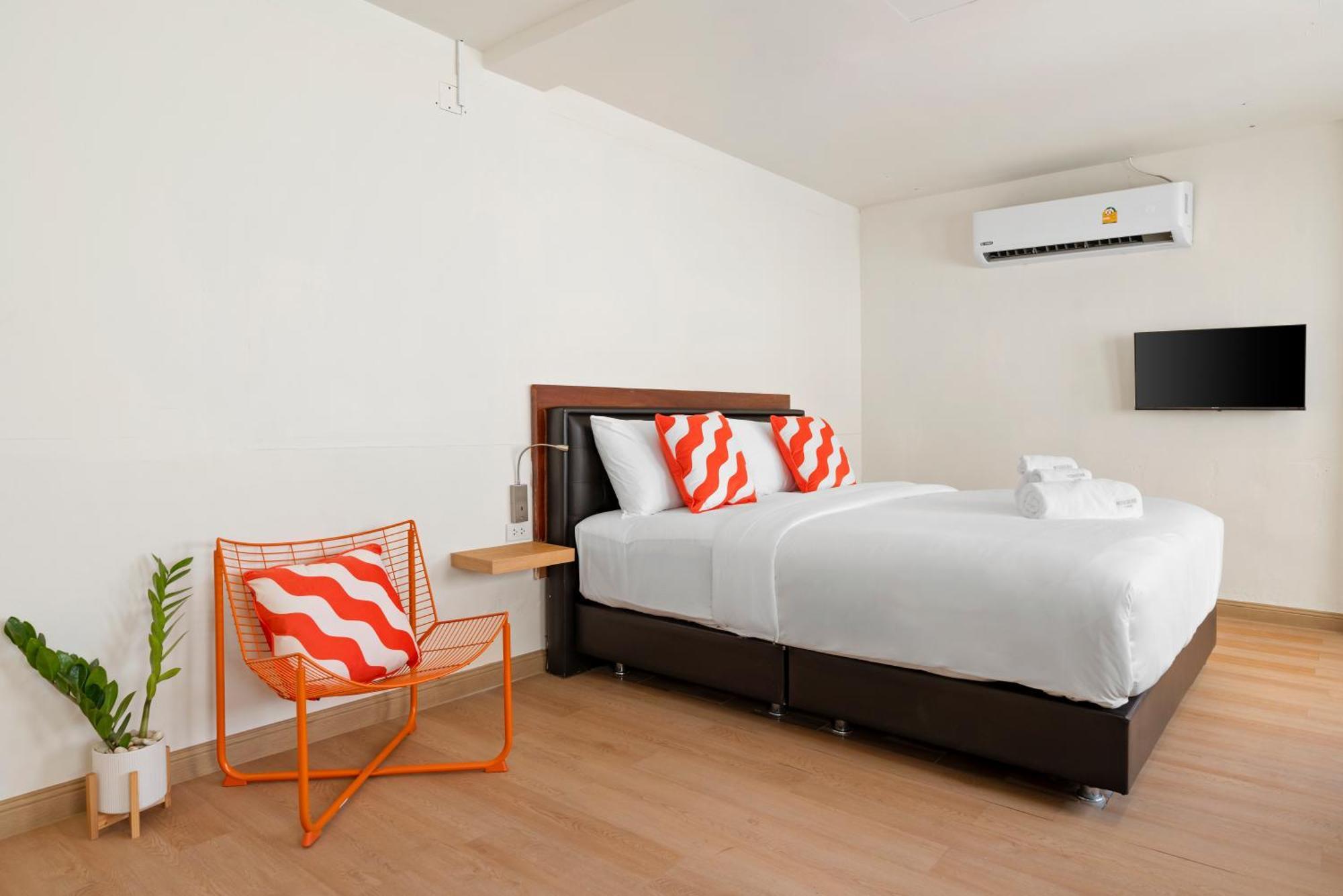 Отель Horange Phuket Town Экстерьер фото